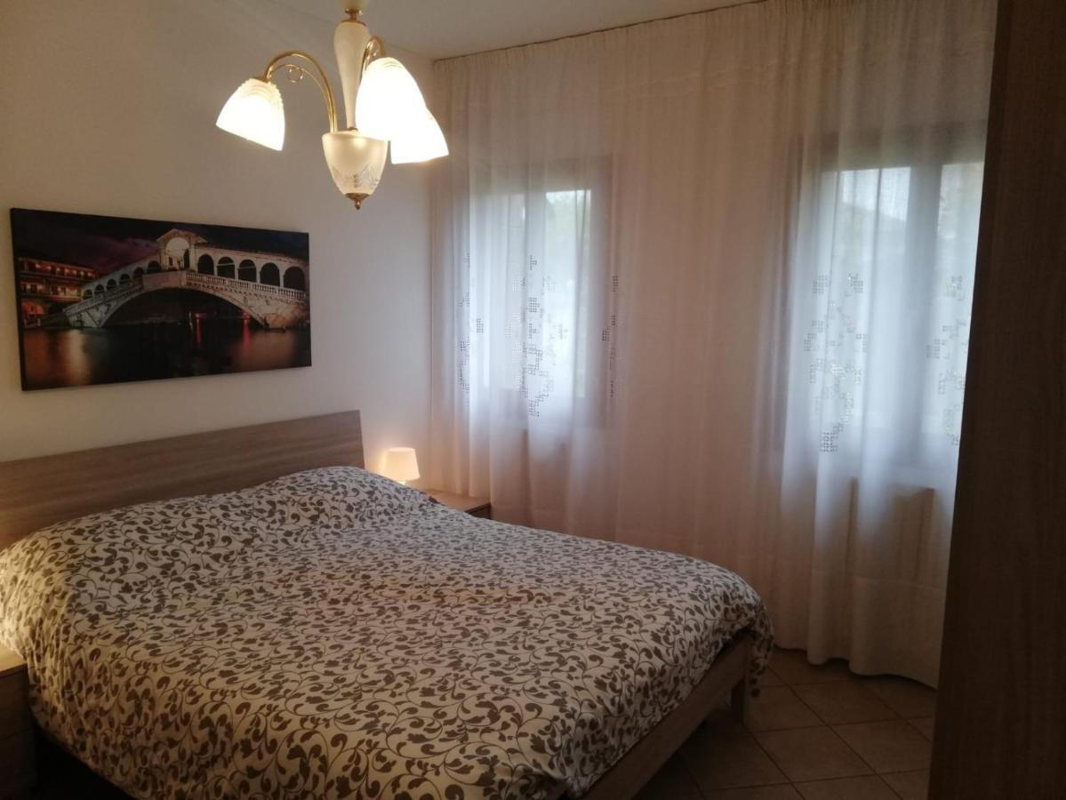 Marina Venice Apartment Mira Extérieur photo